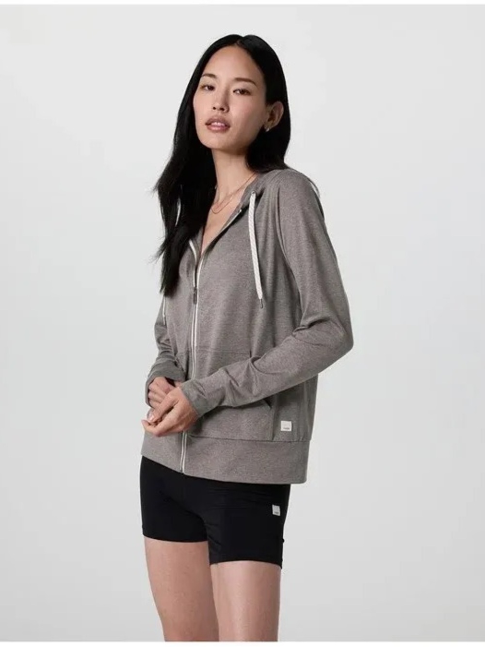Vuori Halo Performance Hoodie 2.0 - Chai Heather - Picture 3 of 9